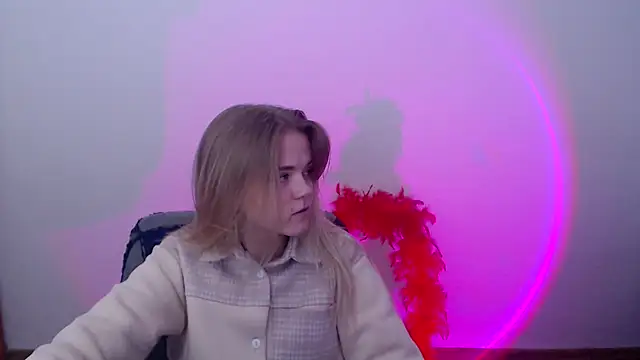 FoxiLana online show from 03-02-26, 08:21