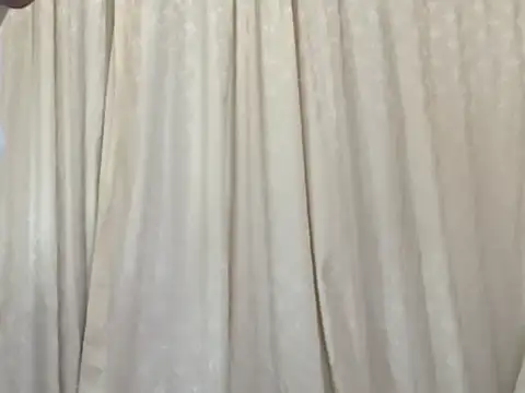 Snapshot of Zoe_Robbins chatting on 04-04-26, 03:24 Zoe Robbins online show from 04-04-26, 03:24