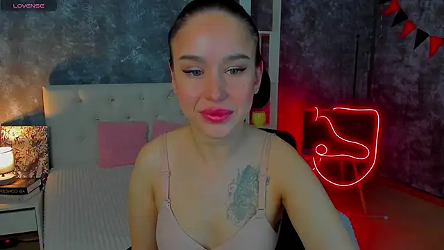 tina xx tina online show from 04-11-26, 01:35