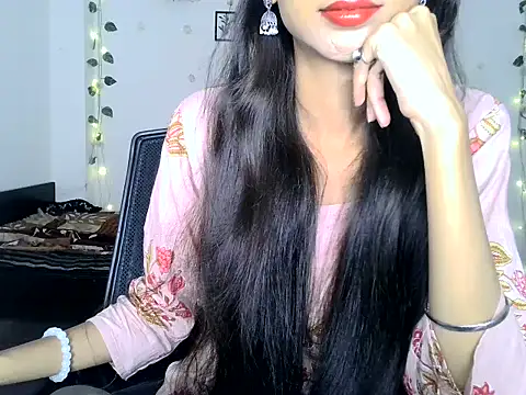 SIKSHA SINGH online show from 07-21-26, 07:15