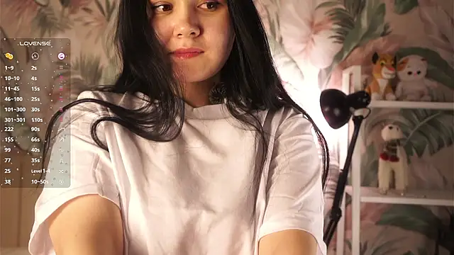 Snapshot of ErickaStelb chatting on 02-25-26, 05:13 ErickaStelb online show from 02-25-26, 05:13