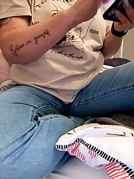 Emma12117 online show from 03-03-26, 07:21