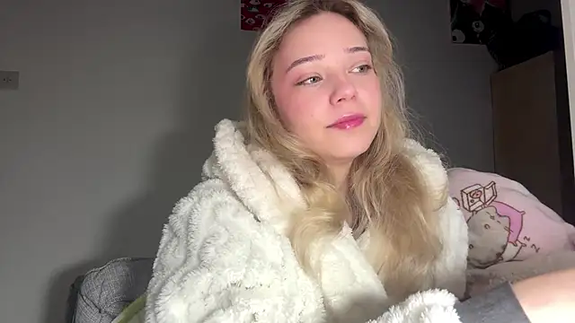 Snapshot of SourMidday chatting on 02-21-26, 05:20 SourMidday online show from 02-21-26, 05:20