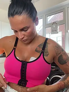Destinylovex online show from 06-18-26, 05:07