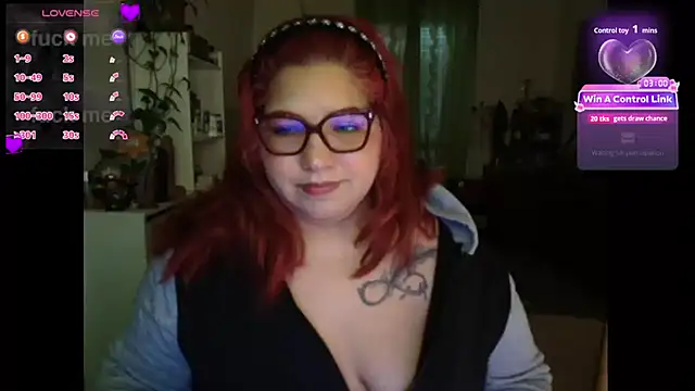 Snapshot of MagicCurves chatting on 05-22-26, 06:55 MagicCurves online show from 05-22-26, 06:55