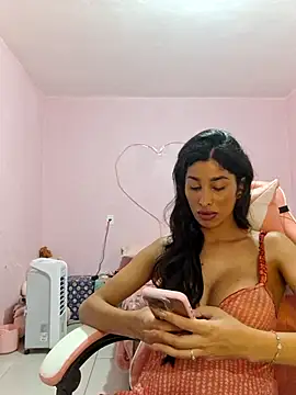 Snapshot of KaterinneMarie chatting on 02-19-26, 03:47 KaterinneMarie online show from 02-19-26, 03:47