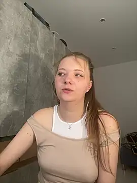 Snapshot of DistrictGirl chatting on 03-25-26, 03:00 DistrictGirl online show from 03-25-26, 03:00