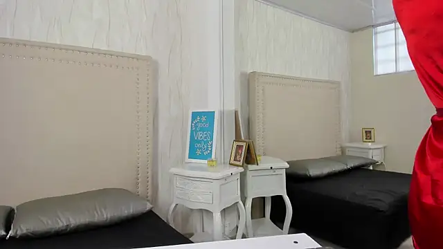 FernandaAvilax online show from 05-17-26, 06:41