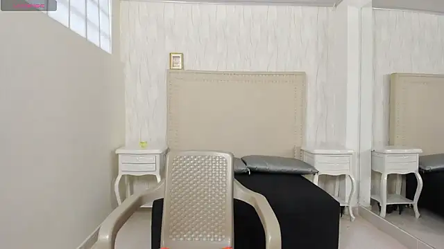 FernandaAvilax online show from 03-26-26, 08:07