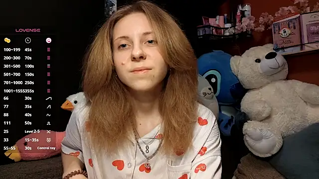 Snapshot of TamaKollman chatting on 02-21-26, 07:10 TamaKollman online show from 02-21-26, 07:10