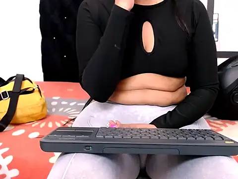 JessikaHoot online show from 04-11-26, 01:59