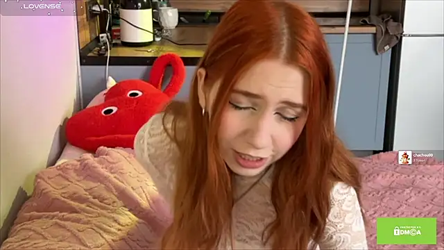 Snapshot of Veneloppalife chatting on 02-22-26, 12:51 Veneloppalife online show from 02-22-26, 12:51