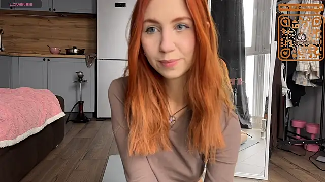 Snapshot of Veneloppalife chatting on 02-21-26, 12:29 Veneloppalife online show from 02-21-26, 12:29