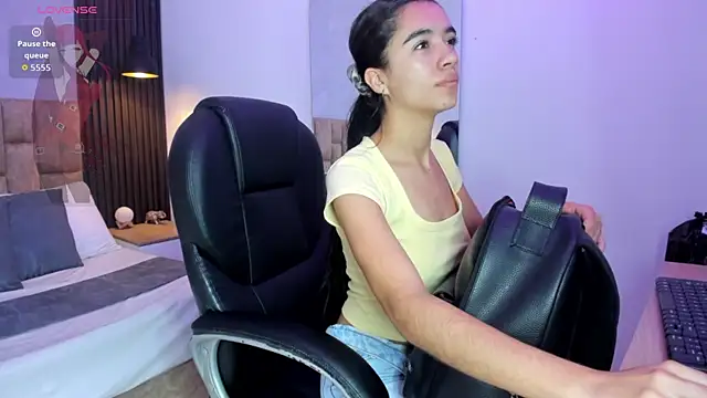 jasmin adams online show from 05-15-26, 10:35