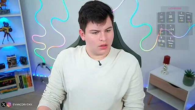 Snapshot of EvanCorvinx chatting on 03-02-26, 09:55 EvanCorvinx online show from 03-02-26, 09:55