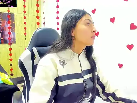 Snapshot of angell_cooper8 chatting on 03-03-26, 12:01 angell cooper8 online show from 03-03-26, 12:01