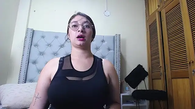 skarlett  36 online show from 04-13-26, 03:38