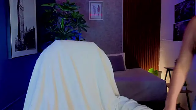 SophyAdams online show from 03-08-26, 12:27