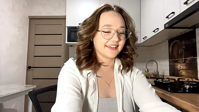 AinaSmith online show from 02-25-26, 10:48