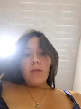 AlessiaKnox online show from 04-04-26, 06:58