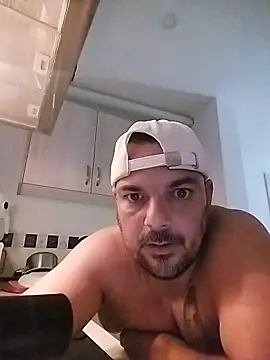 morenitoymorena online show from 04-10-26, 02:24