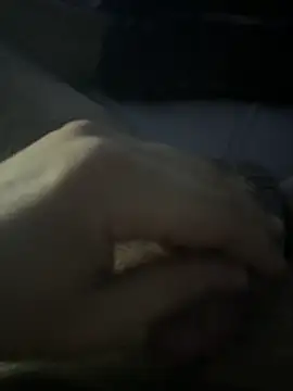 Snapshot of HornyStev19 chatting on 02-18-26, 06:37 HornyStev19 online show from 02-18-26, 06:37