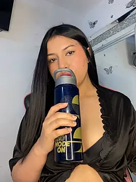 scarleth marquezz online show from 05-03-26, 03:22