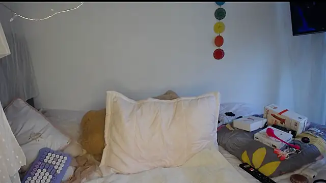 hairylatiingoddess online show from 03-11-26, 09:20