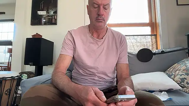 Guy  Grey online show from 04-12-26, 12:08