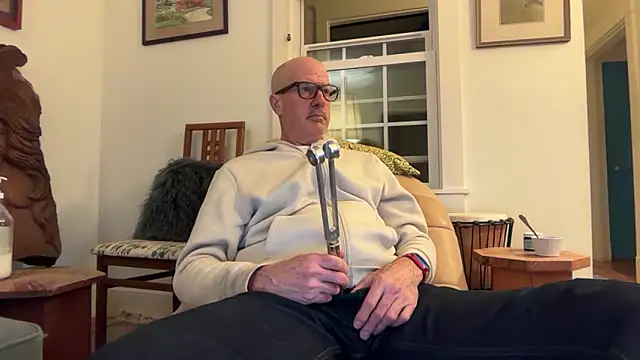 Guy  Grey online show from 03-11-26, 11:43