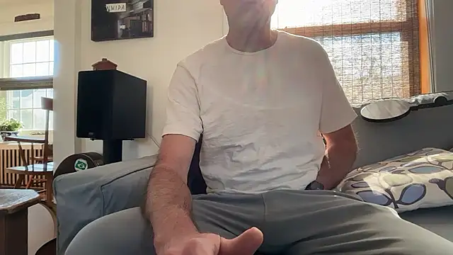 Guy  Grey online show from 04-09-26, 01:17