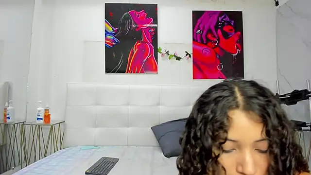 ahsly78Bryan online show from 03-06-26, 09:43