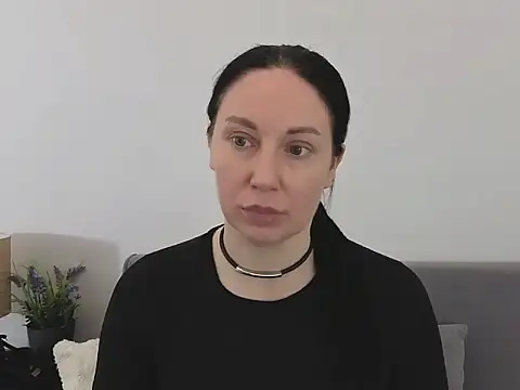 MiaFair online show from 05-19-26, 03:19