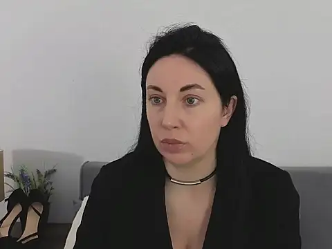 MiaFair online show from 05-20-26, 03:09