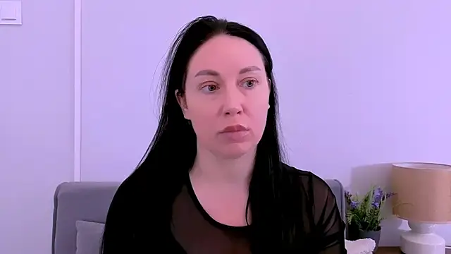 MiaFair online show from 05-13-26, 03:19
