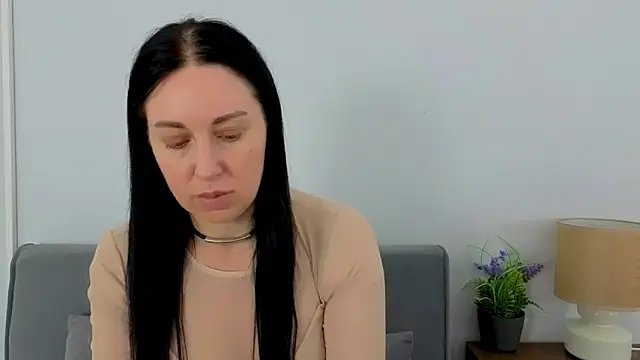 MiaFair online show from 03-25-26, 04:17