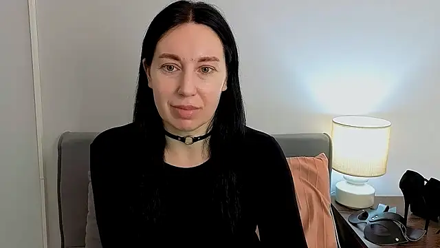 MiaFair online show from 03-12-26, 04:11