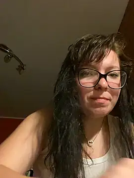 Snapshot of sonule99 chatting on 07-08-26, 07:36 sonule99 online show from 07-08-26, 07:36