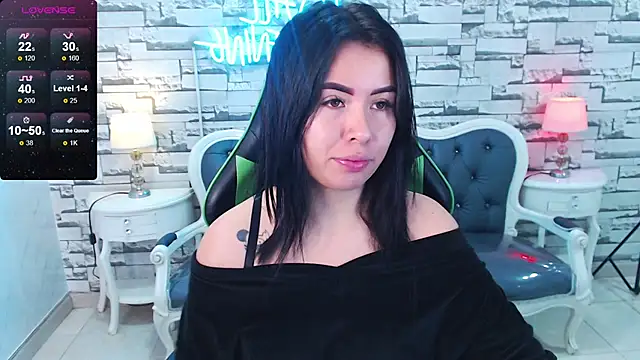 Snapshot of Kylia_a chatting on 06-23-26, 01:09 Kylia a online show from 06-23-26, 01:09