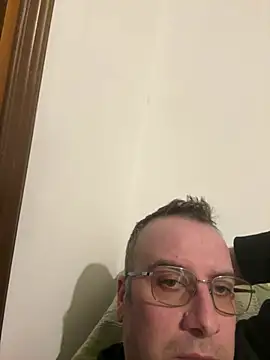 Snapshot of cristian_anal88 chatting on 02-28-26, 05:45 cristian anal88 online show from 02-28-26, 05:45