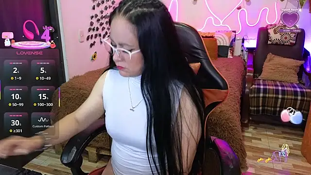 Kekacam online show from 04-26-26, 03:37