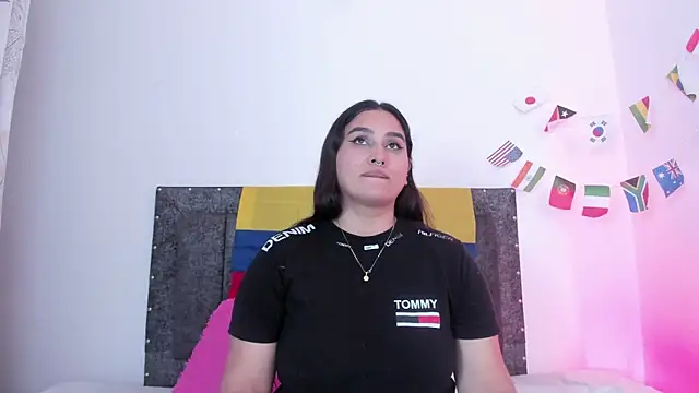 MiaFoox   online show from 07-12-26, 07:47