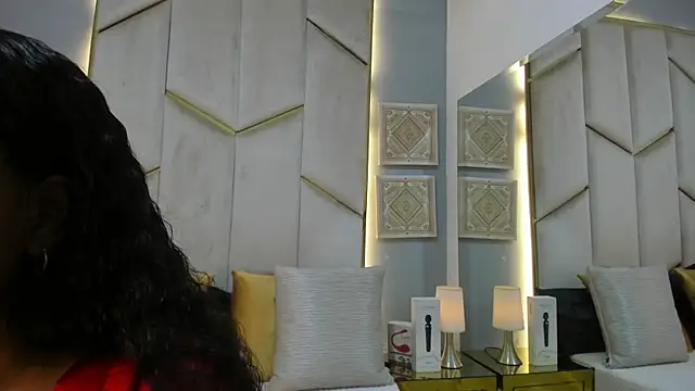 KarinaaCoxx online show from 04-12-26, 01:03