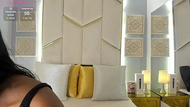 KarinaaCoxx online show from 06-20-26, 11:59