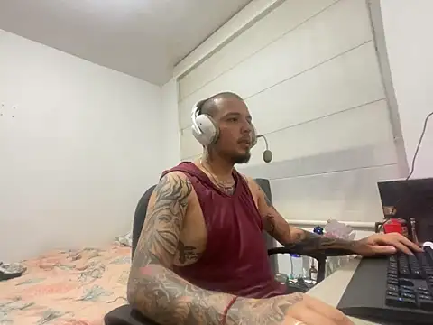 Maximo Garcia17 online show from 03-09-26, 01:53
