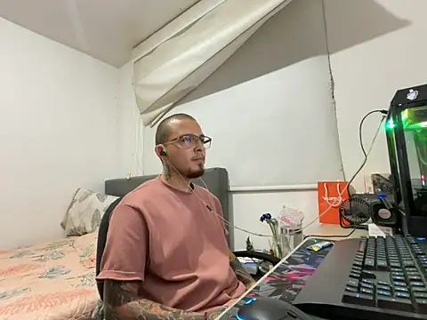 Maximo Garcia17 online show from 03-21-26, 12:23