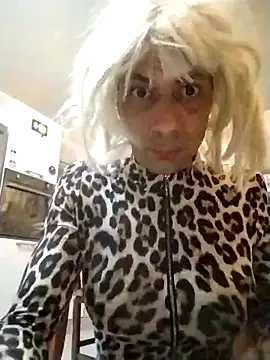 marti 8 online show from 03-27-26, 11:49