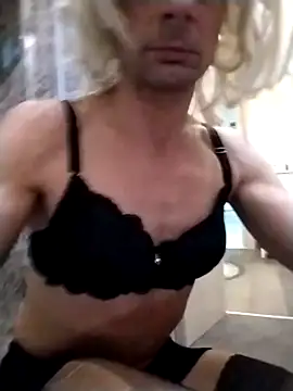 marti 8 online show from 03-16-26, 09:17