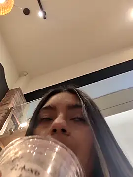 DulceCaroX online show from 03-18-26, 09:15