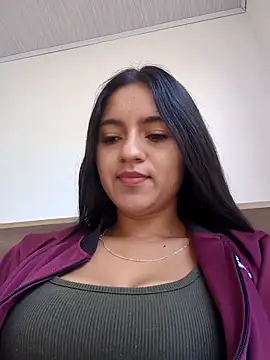 DulceCaroX online show from 05-28-26, 01:39